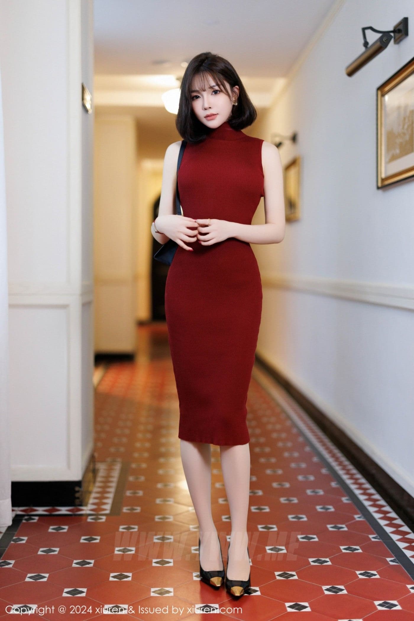XiuRen秀人网 No.9589 徐莉芝Booty 高跟鞋美腿