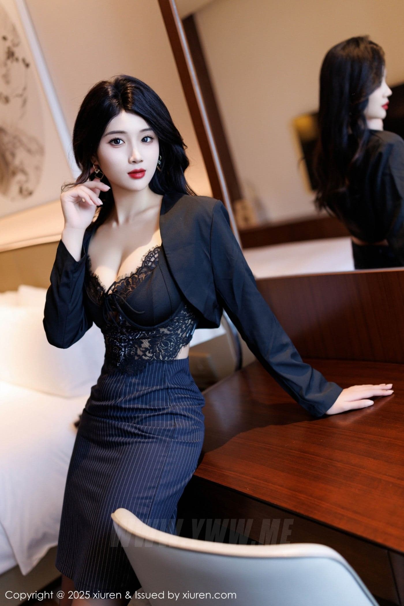 XiuRen秀人网 No.9728 南乔 美腿黑丝