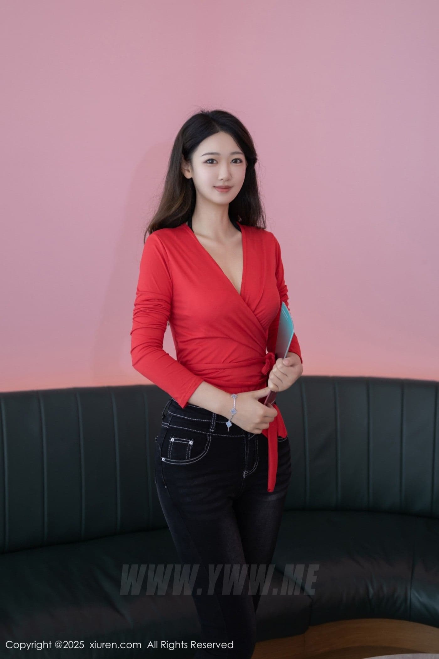 XiuRen秀人网 No.9894 唐安琪 美腿丝袜