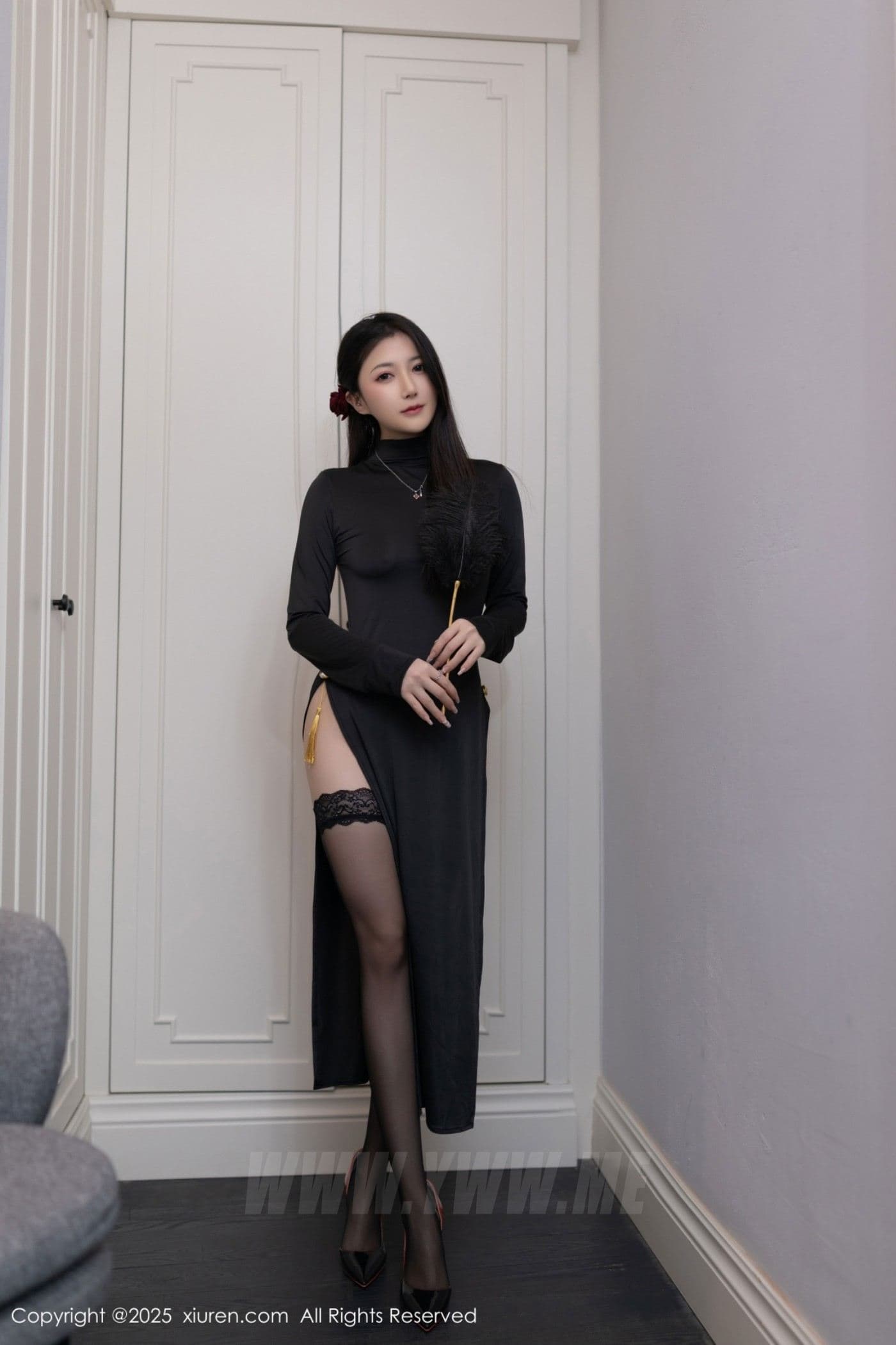 XiuRen秀人网 No.10023 鱼子酱Fish 黑丝美腿