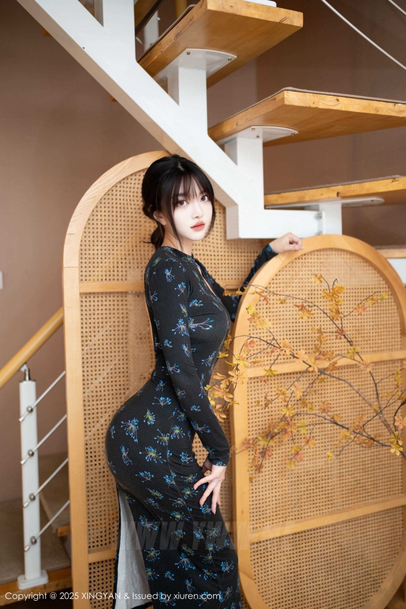 XINGYAN星颜社 VOL.339 白露lulu 短裙搭配