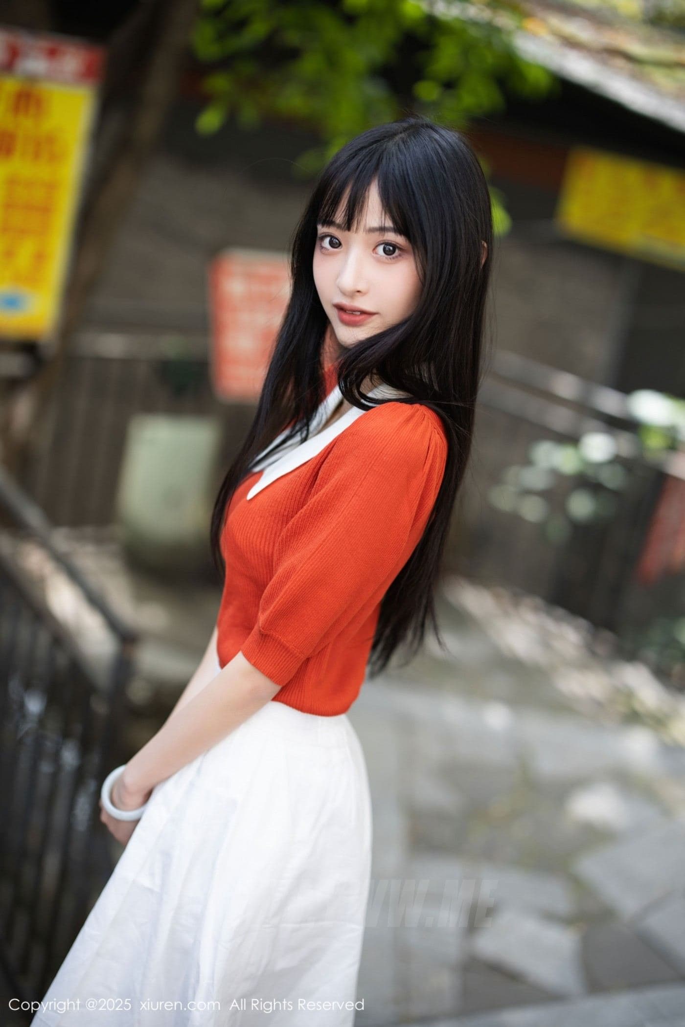 XiuRen秀人网 No.10247 茂木希子 橙色T恤