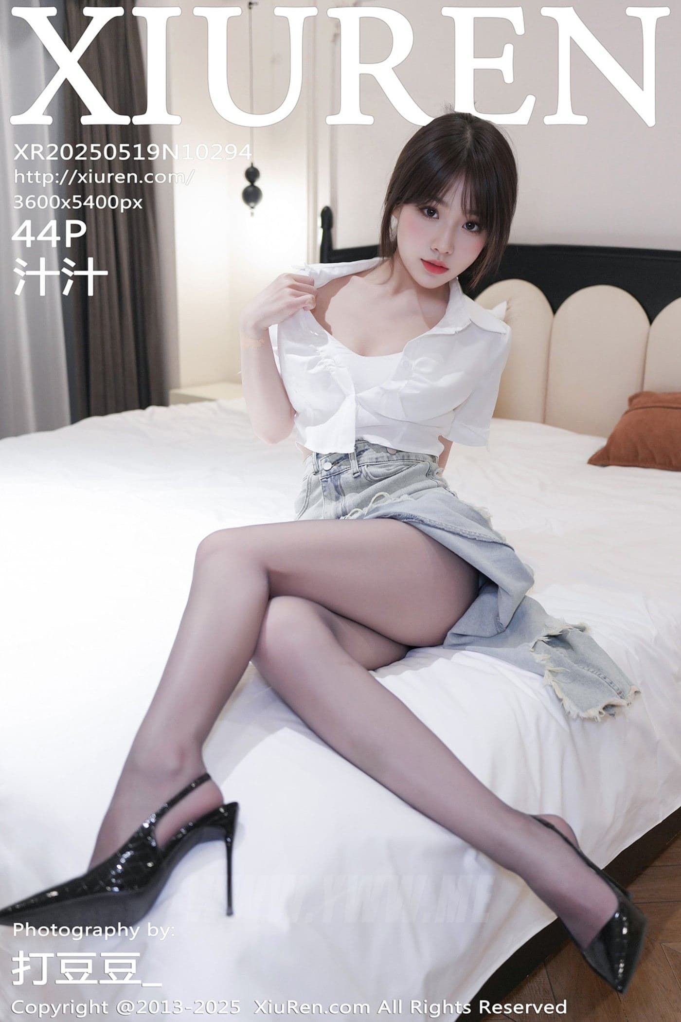 XiuRen秀人网 No.10294 汁汁 魅惑黑丝