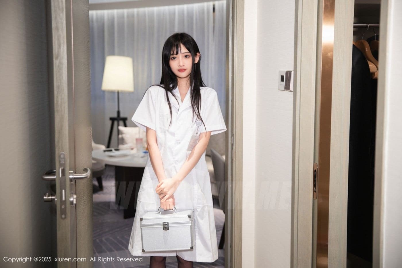 XiuRen秀人网 No.10373 茂木希子 白色护士服