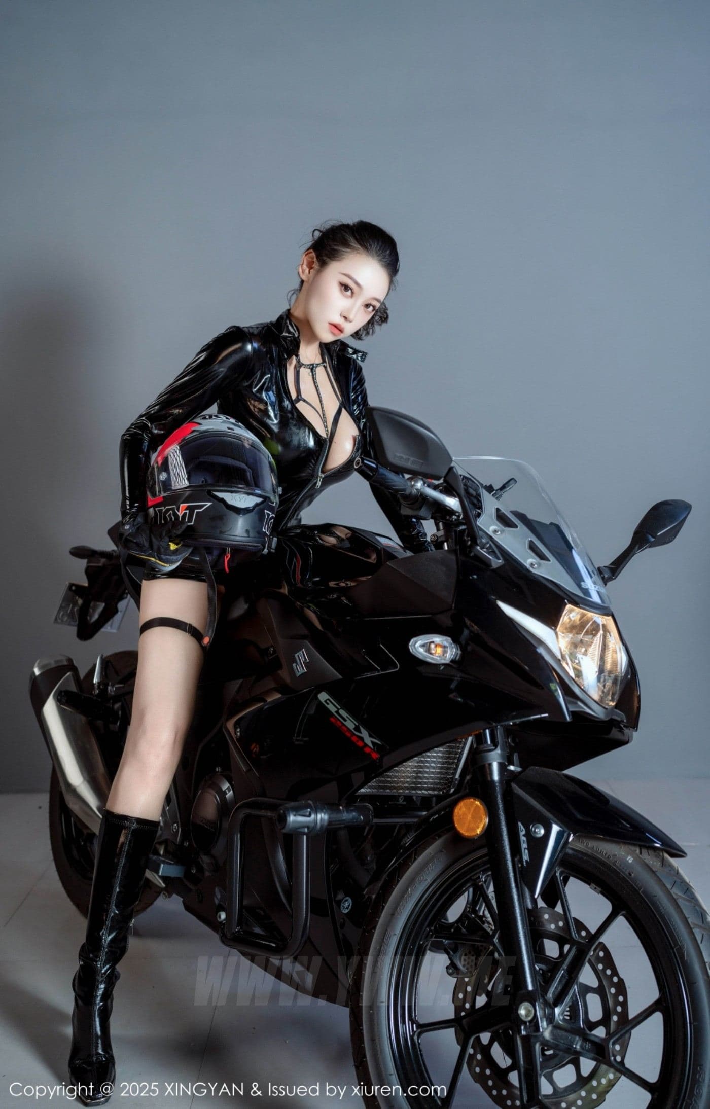 XINGYAN星颜社 VOL.378 清妙 性感车机女