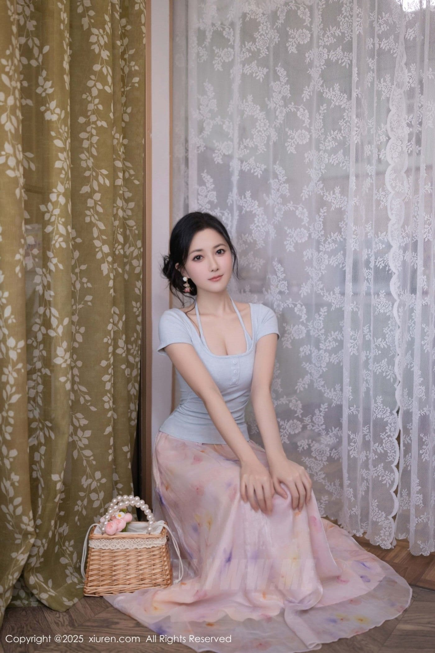 XiuRen秀人网 No.10656 鱼子酱Fish 肉色丝袜