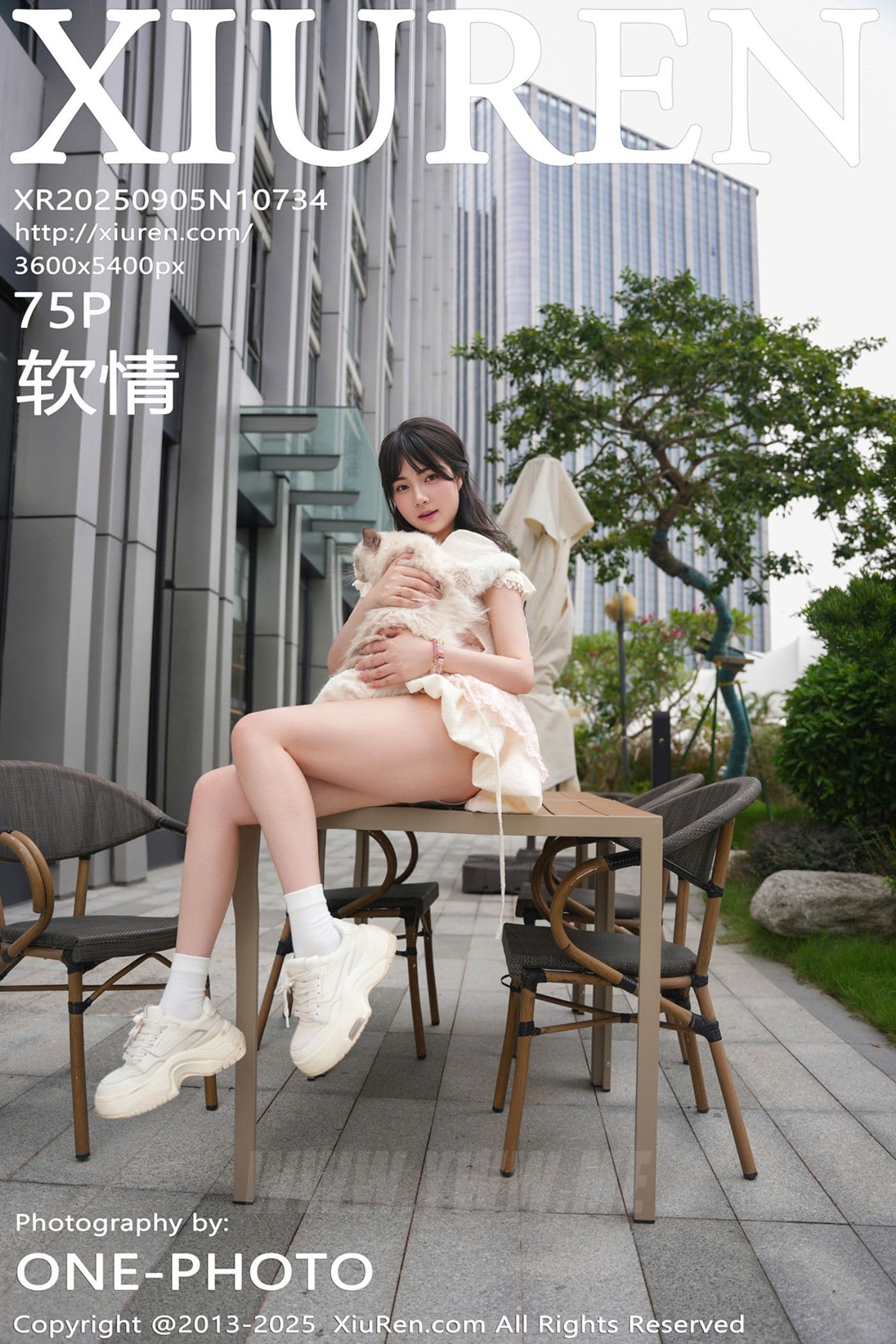 XiuRen秀人网 No.10734 软情 浅色连衣短裙