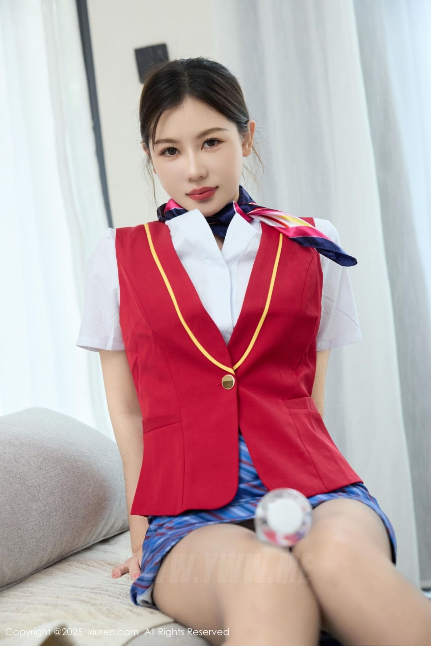 XiuRen秀人网 No.10703 尹甜甜 乘务员制服