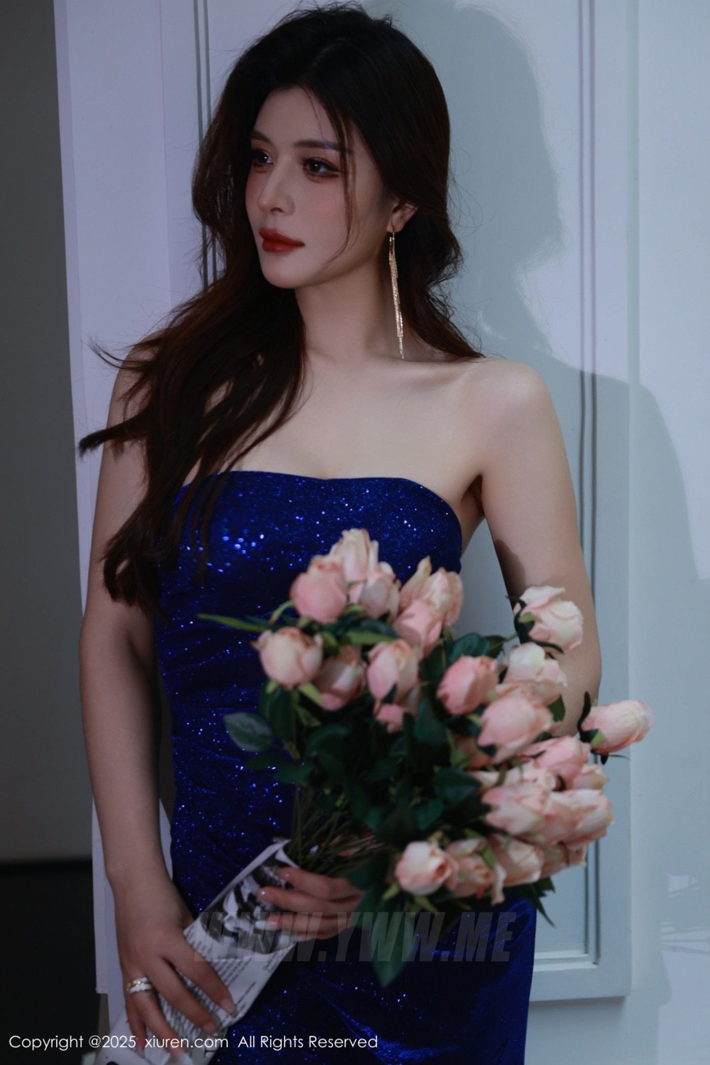 XiuRen秀人网 No.10740 阿依莎 高挑柔妙