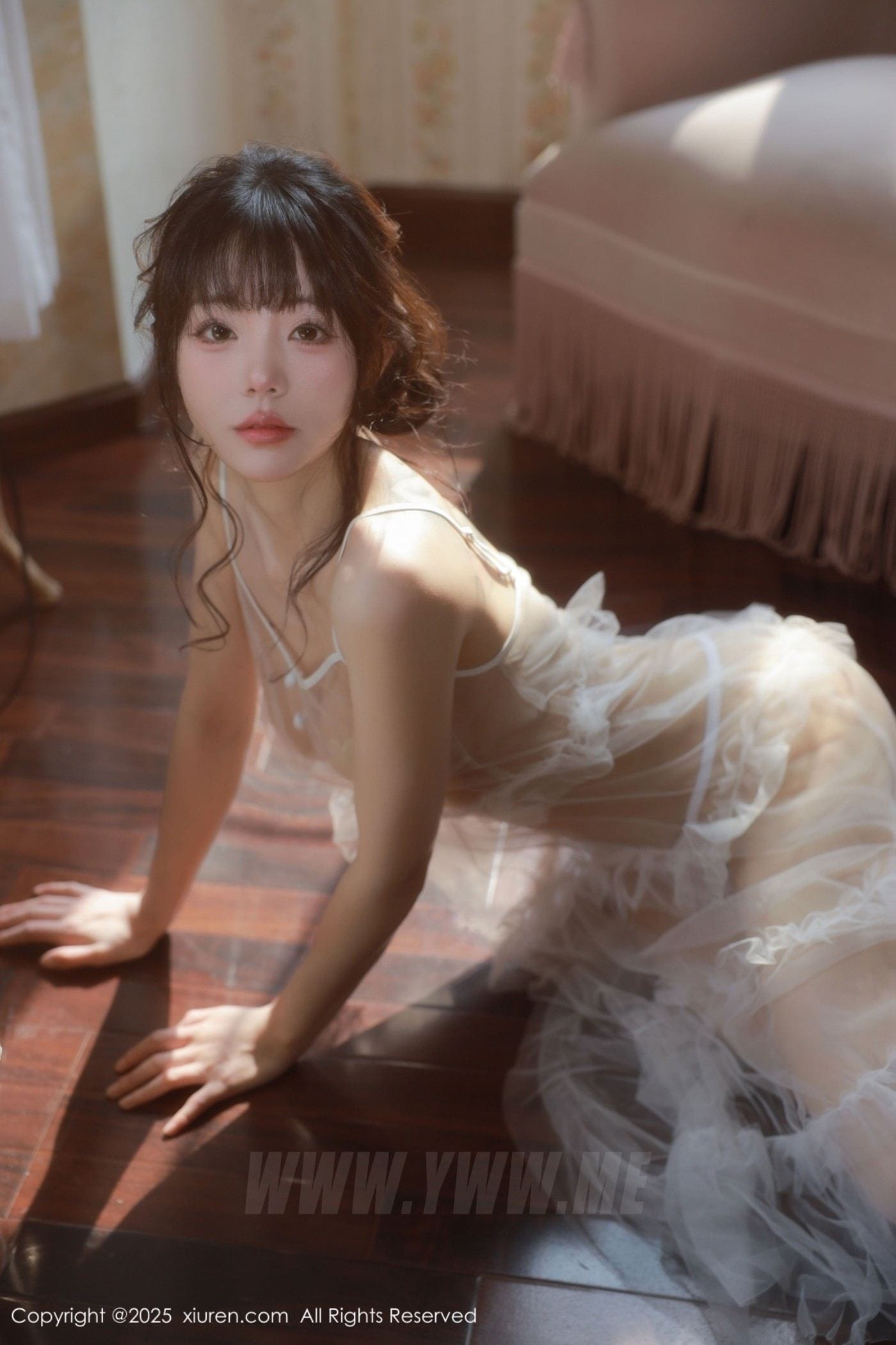 XiuRen秀人网 No.10799 佘贝拉Bella 连衣短裙