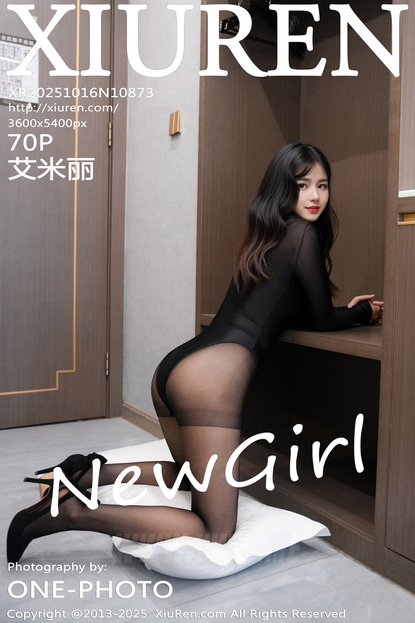 XiuRen秀人网 No.10873 艾米丽 黑色T恤