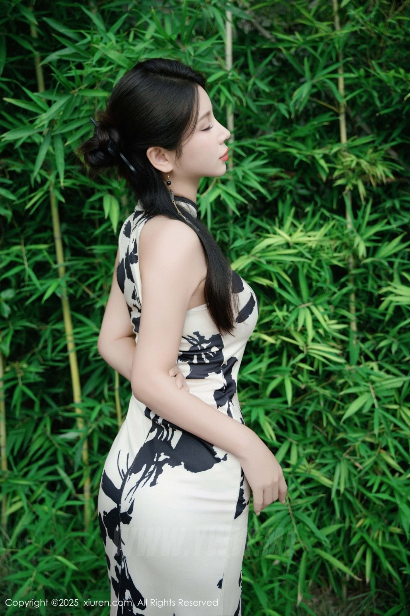 XiuRen秀人网 No.10989 小蛮妖Yummy